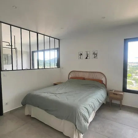 Villa Avec Piscine Et Jolie Vue Sans Vis à Vis *
