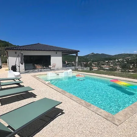 Avec Piscine Et Jolie Vue Sans Vis A Vis וילה סנט-אמברואה